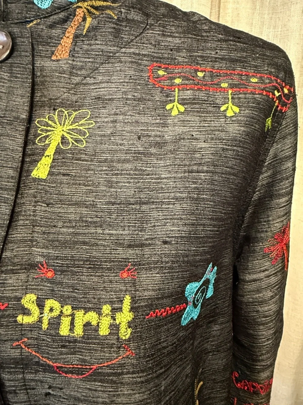 Chico’s Embroidered Art Jacket Size 0 Silk Blend Whimsical Village Button Front - Picture 2 of 14